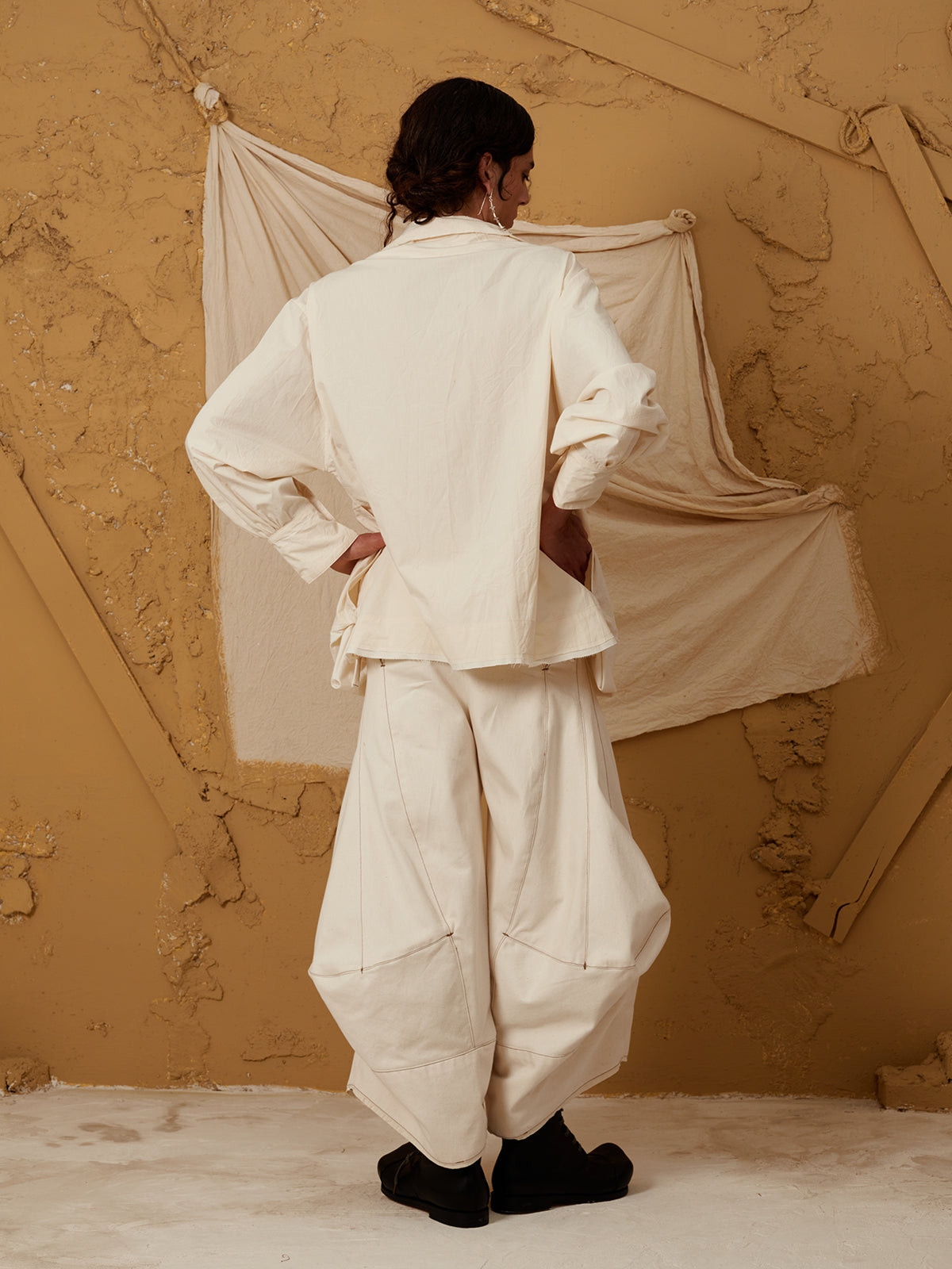 Tíscar Espadas_THE MARBLE SHIRT_Hover Image