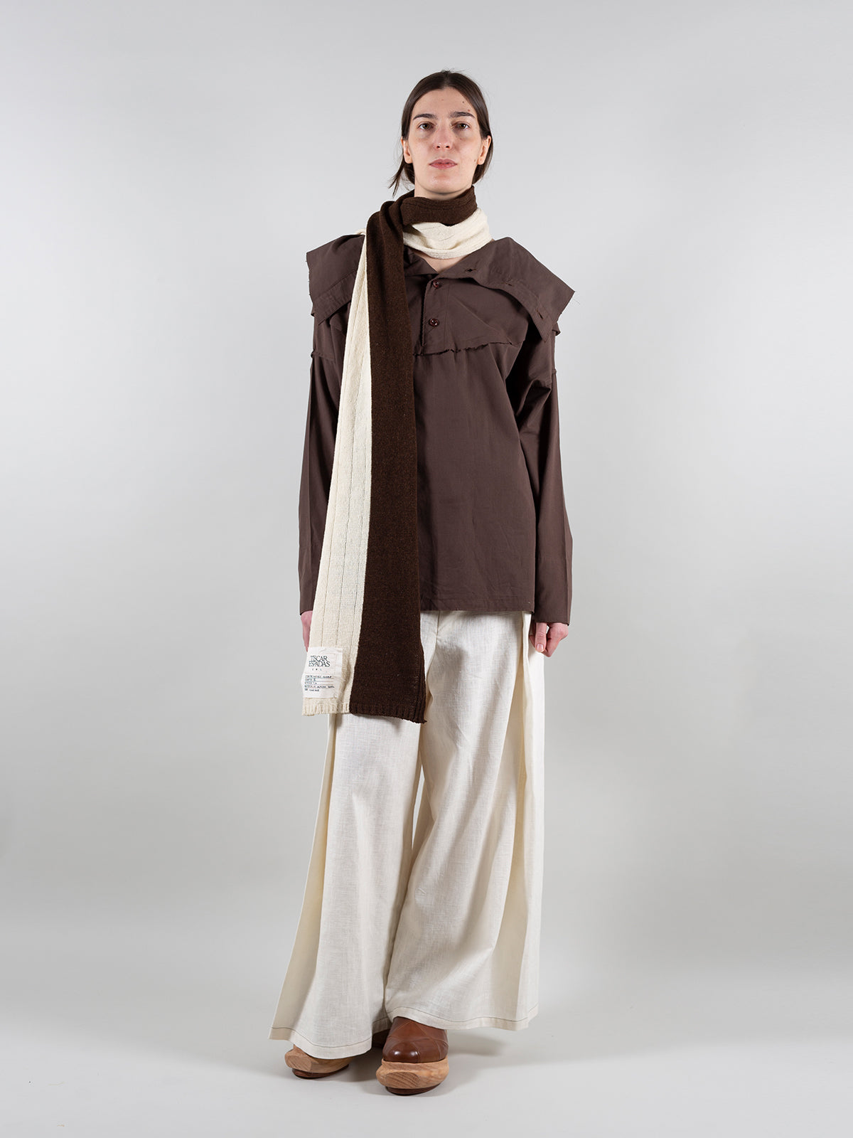 Tíscar Espadas_THE KNITTED SCARF_Hover Image