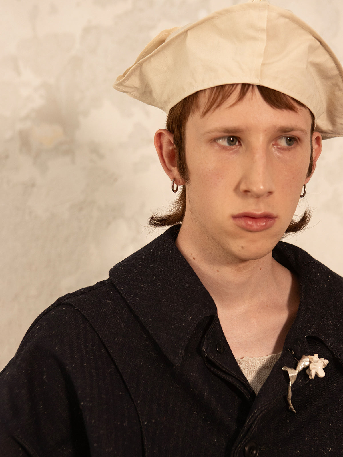 Tíscar Espadas_THE OFF-WHITE BOLERO HAT_Hover Image